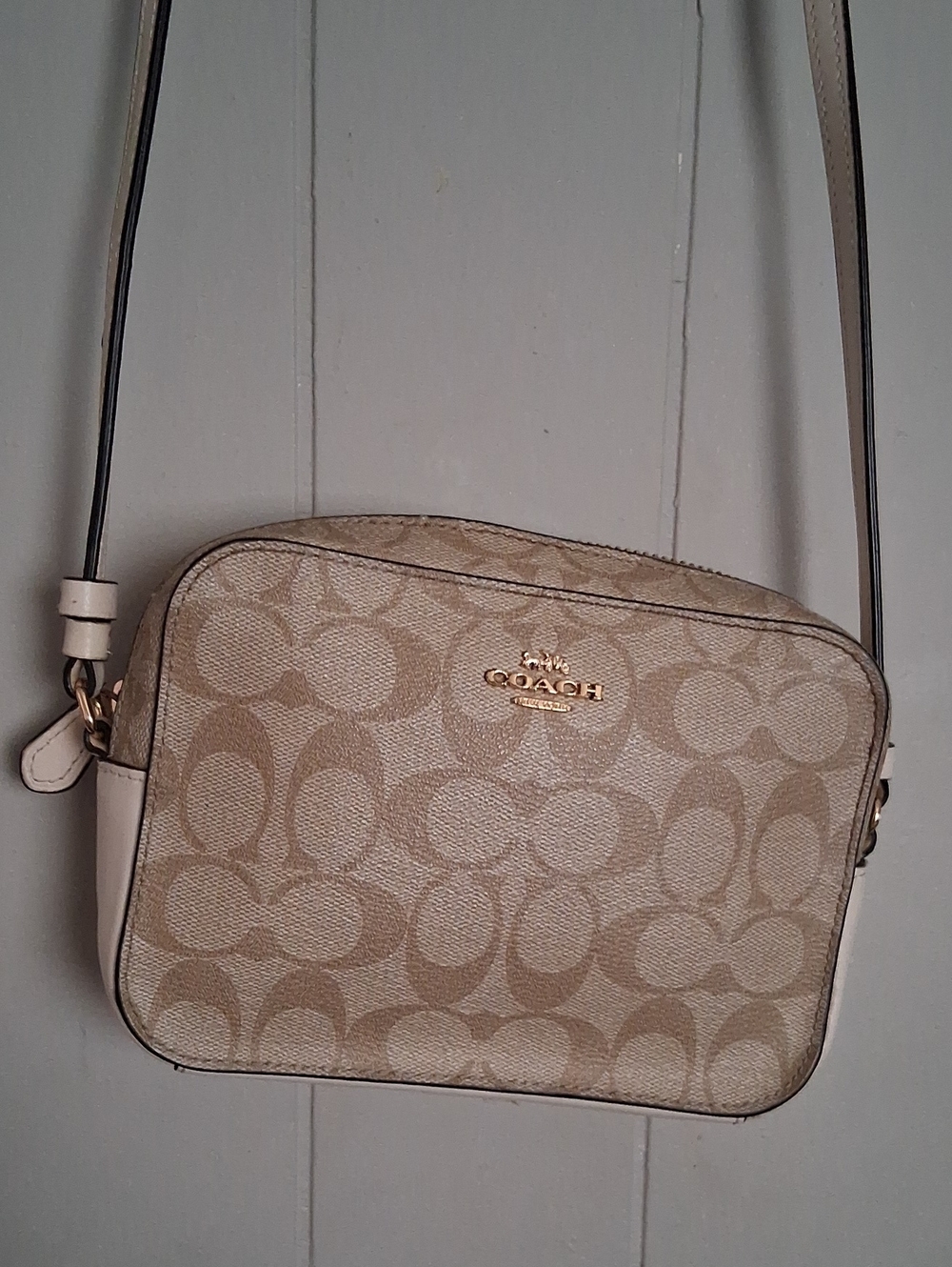 Coach Beige Signature Crossbody with Gold Logo - Picture 1 of 8